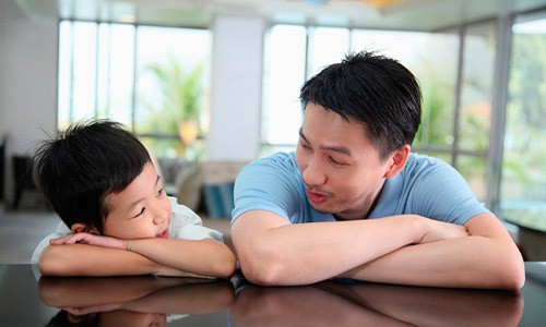 Điều cha mẹ nên làm khi thấy con văng tục