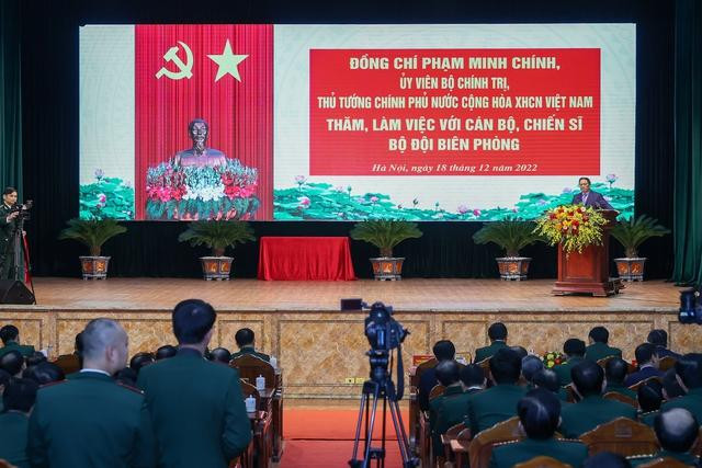 Thủ tướng yêu cầu tiếp tục nâng cao năng lực tham mưu và tổ chức thực hiện công tác biên phòng - Ảnh: VGP/Nhật Bắc Thủ tướng yêu cầu tiếp tục nâng cao năng lực tham mưu và tổ chức thực hiện công tác biên phòng - Ảnh: VGP/Nhật Bắc
