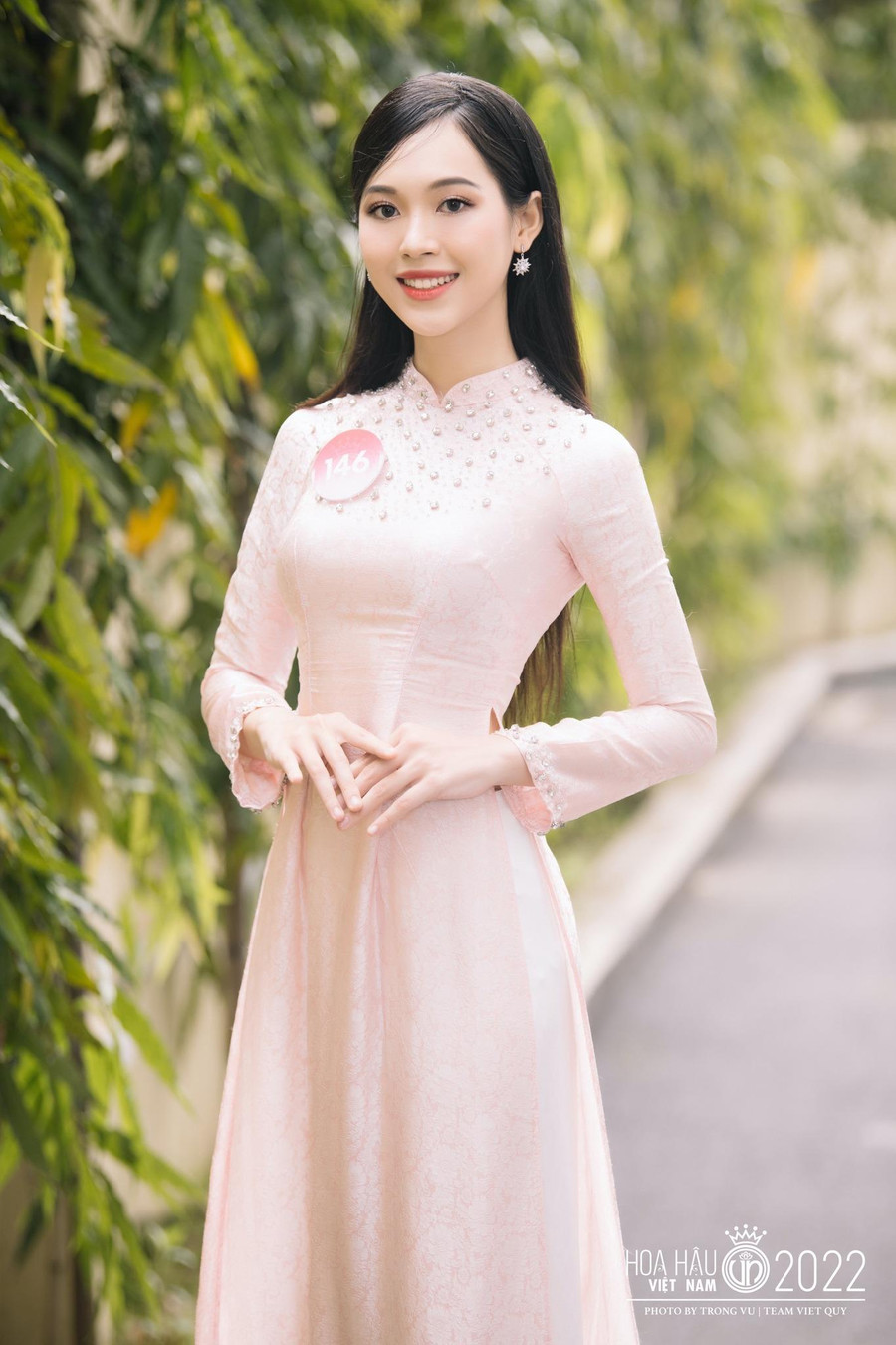 Cô là "fan cứng" của các nàng hậu như Thùy Tiên, Bảo Ngọc, Đỗ Thị Hà... Cô là "fan cứng" của các nàng hậu như Thùy Tiên, Bảo Ngọc, Đỗ Thị Hà...