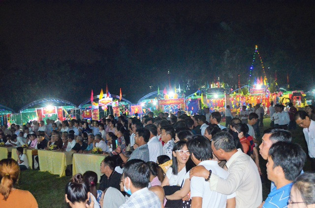 Hội trại truyền thống 20/11 đầy sắc màu của Trường trung cấp Tây Sài Gòn Hội trại truyền thống 20/11 đầy sắc màu của Trường trung cấp Tây Sài Gòn