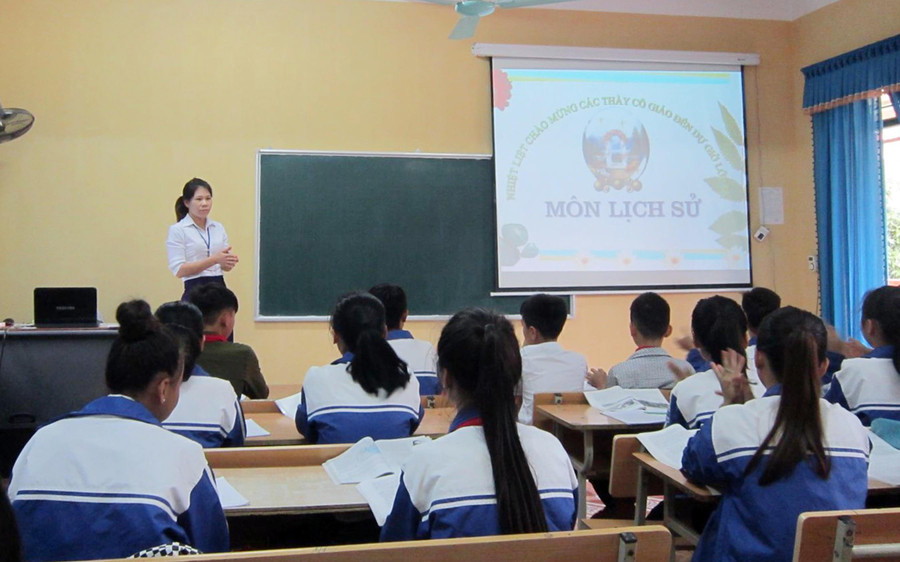 Ứng dụng CNTT trong dạy môn Lịch sử