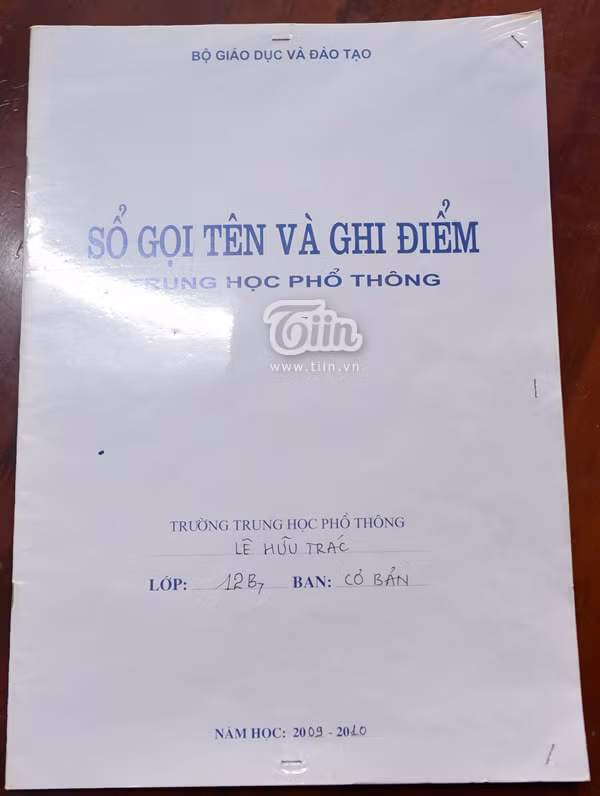 Sổ gọi tên và ghi điểm lớp H