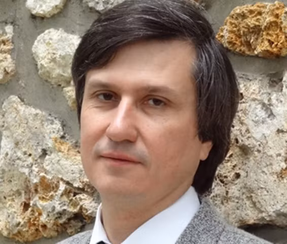 Maxim Kontsevich, nhà khoa học từng nhận được nhiều giải thưởng trị giá hàng triệu USD trong lĩnh vực vật lý và toán học