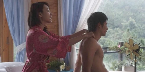 Không mảnh vải trên phim kèm 101 ràng buộc
