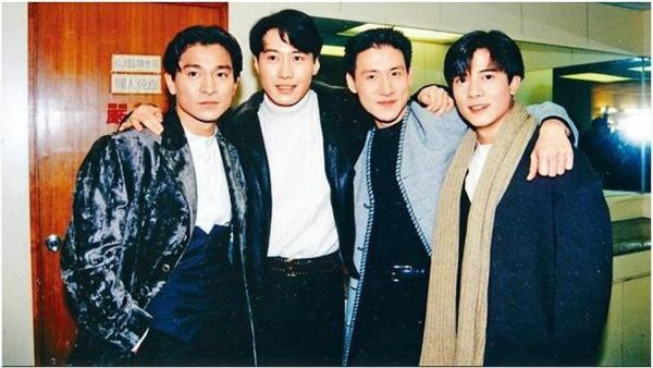 Lưu Đức Hoa là một trong tứ đại thiên vương của làng giải trí Hồng Kông cùng Lê Minh, Trương Ngọc Hữu và Quách Phú Thành.