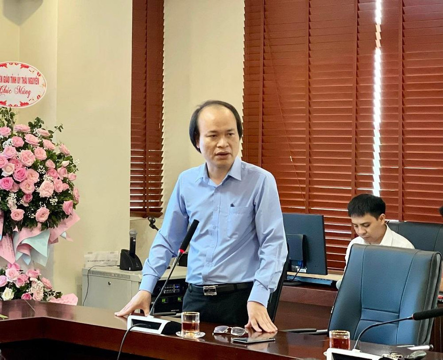 PGS.TS Nguyễn Tiến Dũng, Bí thư Đảng ủy, Hiệu trưởng trường Đại học Y – Dược phát biểu tại chương trình PGS.TS Nguyễn Tiến Dũng, Bí thư Đảng ủy, Hiệu trưởng trường Đại học Y – Dược phát biểu tại chương trình