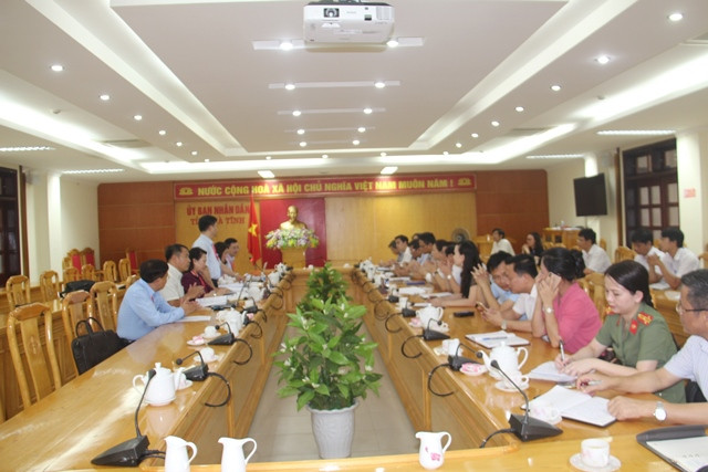 Đoàn công tác của Bộ GD&ĐT làm việc với tỉnh Hà Tĩnh.