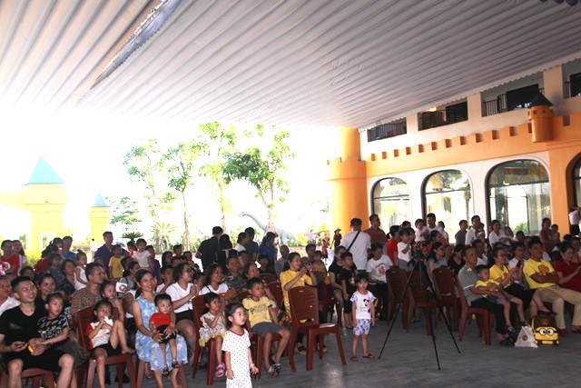 Thu hút hàng trăm gia đình đến tham dự