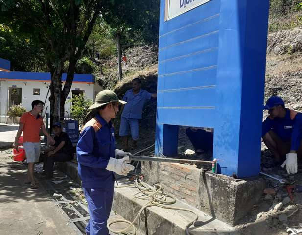 Công tác di dời an toàn khỏi khu vực đám cháy Công tác di dời an toàn khỏi khu vực đám cháy