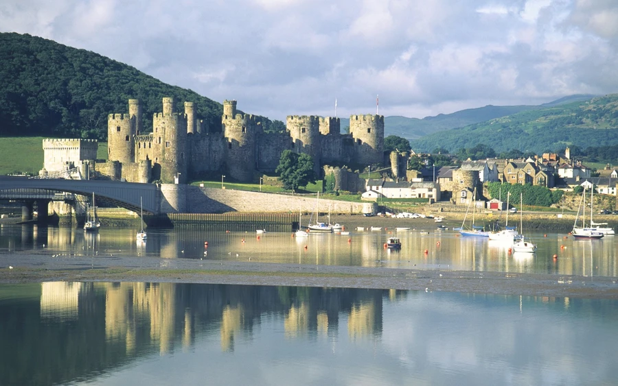 Chiêm ngưỡng lâu đài Conwy