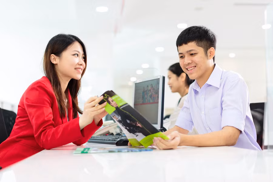 Việc làm sau tốt nghiệp: Những rào cản cần tháo gỡ