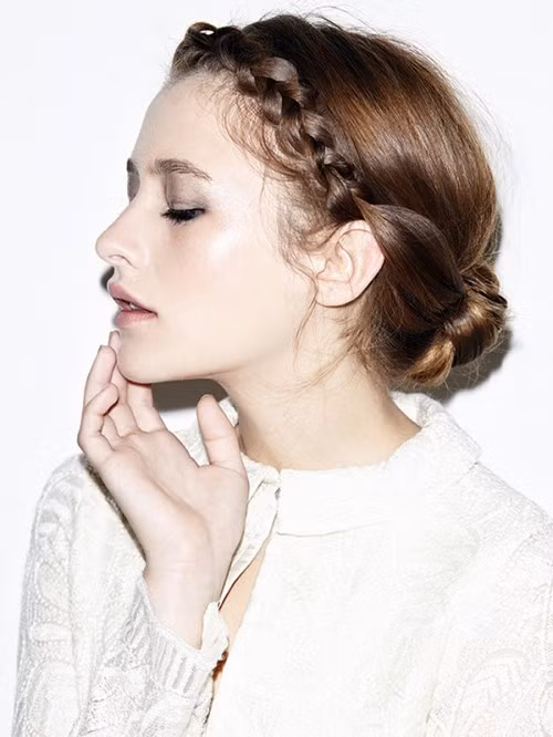 16 kiểu tóc duyên dáng cho mùa lễ hội, chỉ cần 5 phút là xinh luôn! ảnh 5