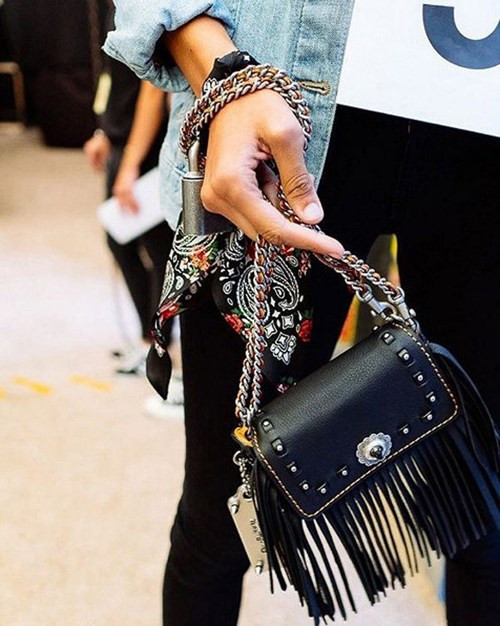 5 tuyệt chiêu để xài đồ bình dân mà trông vẫn cực sang ảnh 11 5 tuyệt chiêu để xài đồ bình dân mà trông vẫn cực sang ảnh 11