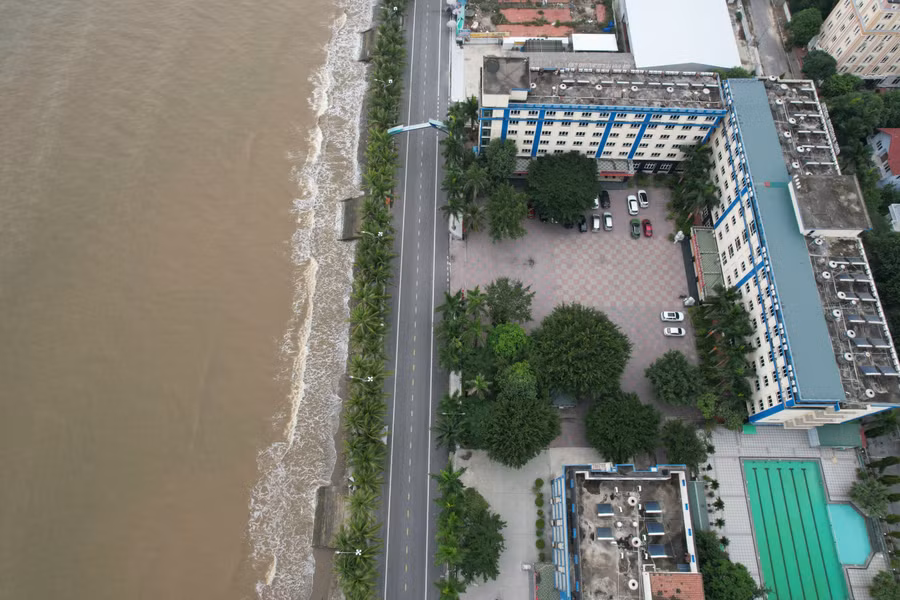 Huyện Hoằng Hóa đặt mục tiêu phấn đấu trong năm 2023 sẽ đón được hơn 1,4 triệu lượt du khách, doanh thu từ hoạt động du lịch đạt 2.850 tỉ đồng. (Ảnh: NT)