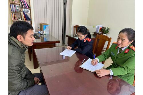 Đào Quang Tùng làm việc với cơ quan chức năng.