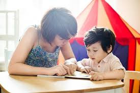 Cố ép con học thể hiện sự ích kỉ của phụ huynh