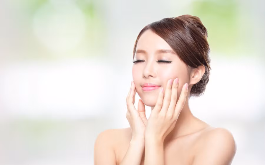 5 thói quen cực tai hại làm da xấu đi nhiều chị em đang mắc phải ảnh 4 duong-da-mua-thu-1