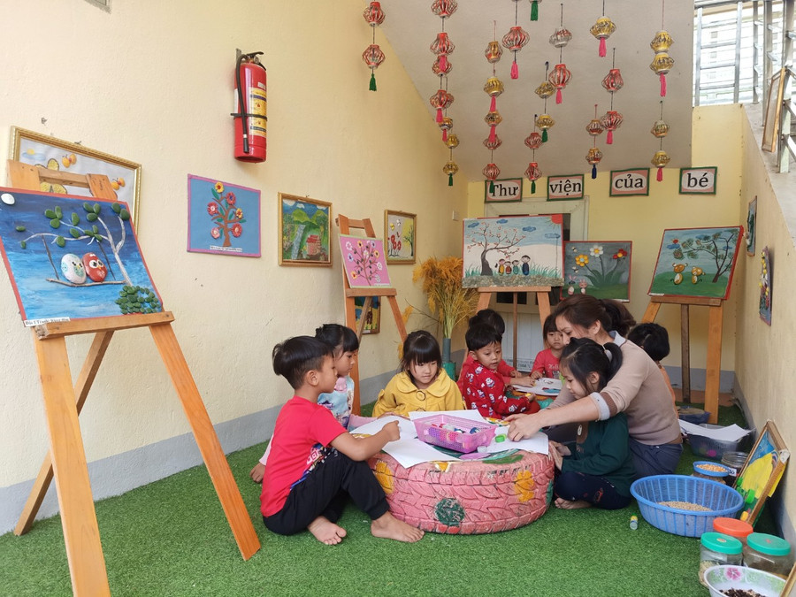 Lai Châu chú trọng dạy học gắn với nâng cao đạo đức cho học sinh.