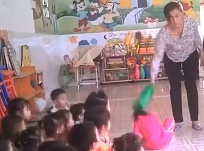 Hình ảnh bạo hành trẻ ám ảnh tâm trí phụ huynh và những người làm quản lý giáo dục