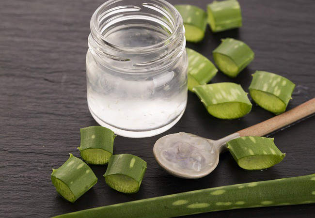 Chỉ cần 10k tự chế sản phẩm làm đẹp đảm bảo tăng trắng da và giảm hẳn nám ảnh 2 Tự làm thứ nước sệt chưa đến 10k để bôi lên mặt, da trắng hồng và giảm hẳn nám-2