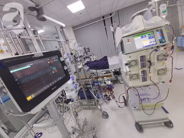 Xin đi nối tóc nhưng cha không đồng ý, bé gái 13 tuổi uống 40 viên paracetamol dẫn đến suy gan, ngộ độc nguy kịch-2