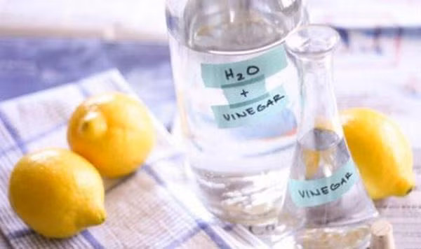 mang ao o vang dun cung 3 lat chanh, me tre khien con “tron mat” khi thay thanh pham - 3