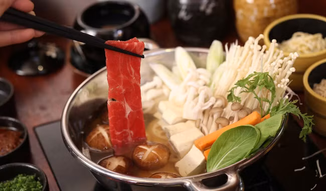 5 ngày liên tiếp ăn lẩu, người phụ nữ nhận cái kết... đau thương