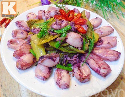 Món ăn, dưa cải chua, cá chép, sườn xào, mực tươi, Món ăn, dưa cải chua, cá chép, sườn xào, mực tươi,