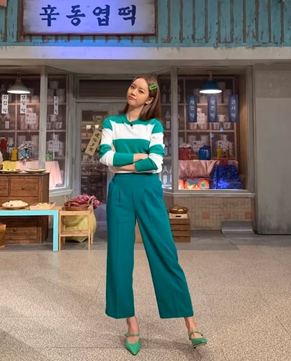 Lên đồ đi du lịch hè đẹp mê ly như loạt mỹ nhân hàn