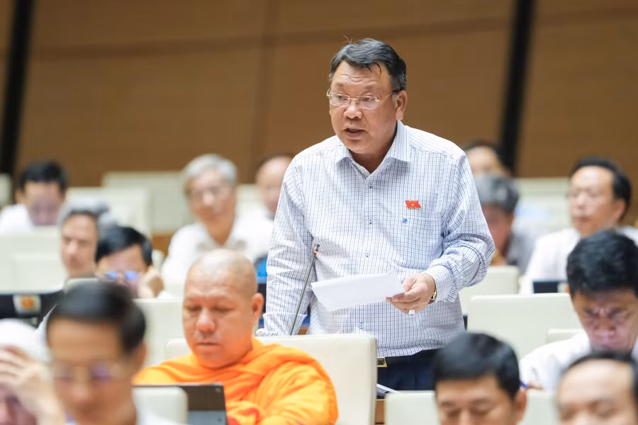 Đại biểu Nguyễn Tạo (Đoàn ĐBQH tỉnh Lâm Đồng)