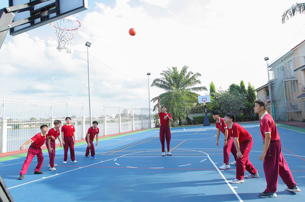 Aisan School trang bị đầy đủ cơ sở vật chất, hỗ trợ tối đa các hoạt động học tập và ngoại khoá, giúp học sinh thư giãn, giải trí và phát triển bản thân. Aisan School trang bị đầy đủ cơ sở vật chất, hỗ trợ tối đa các hoạt động học tập và ngoại khoá, giúp học sinh thư giãn, giải trí và phát triển bản thân.
