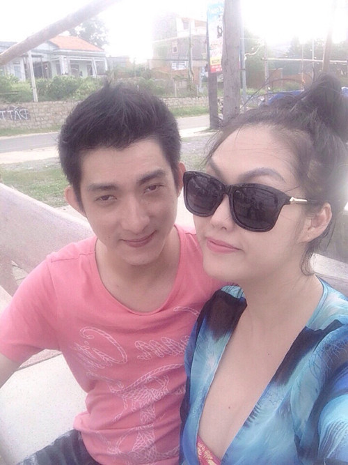 Phi Thanh Vân đang hạnh phúc bên "phi công trẻ" Bảo Duy. van-7-4795-1407753331-1465-1410918564.jp