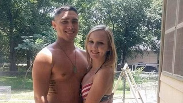 Không rõ vì lý do gì mà cô gái lại cố tình lừa dối mọi người như vậy
