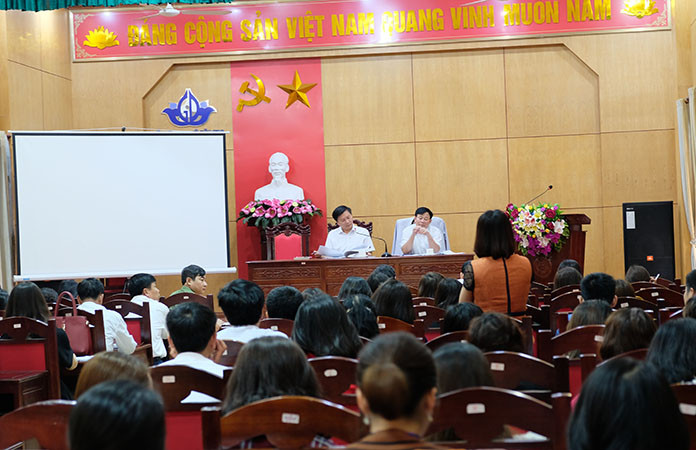 Hội nghị tổng kết hoạt động Trung tâm Ngoại ngữ, Tin học