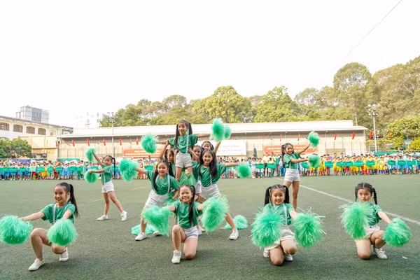 Tiết mục văn nghệ tại lễ khai mạc