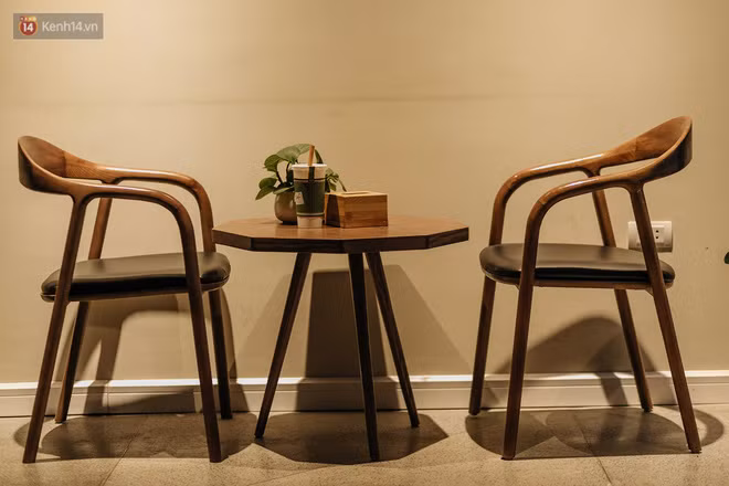 Dùng cốc giấy đậy bằng nắp nhựa, quán trà Hà Nội để lại lời nhắn: "Xin lỗi vì chúng tôi chưa tìm ra giải pháp..." - Ảnh 4.