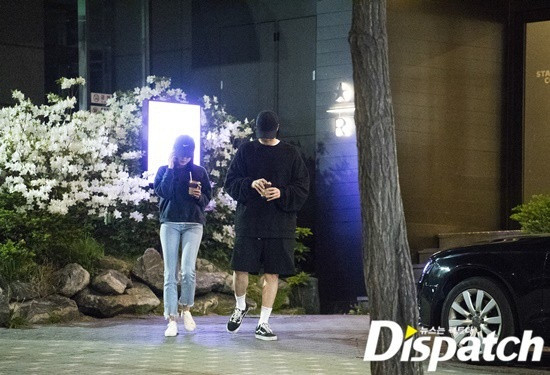 Nam diễn viên 42 tuổi trong loạt ảnh đang gây xôn xao người hâm mộ.