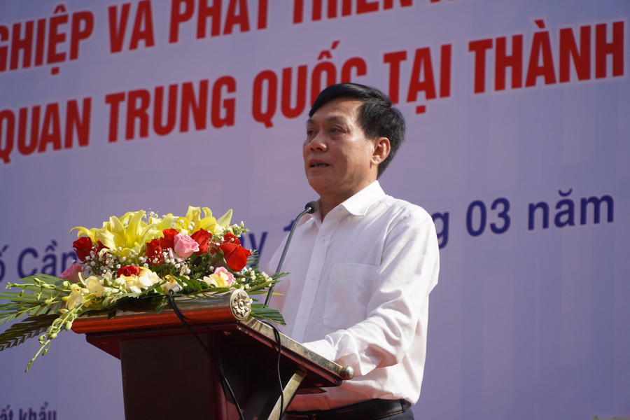 Lãnh đạo thành phố Cần Thơ phát biểu tại buổi lễ.