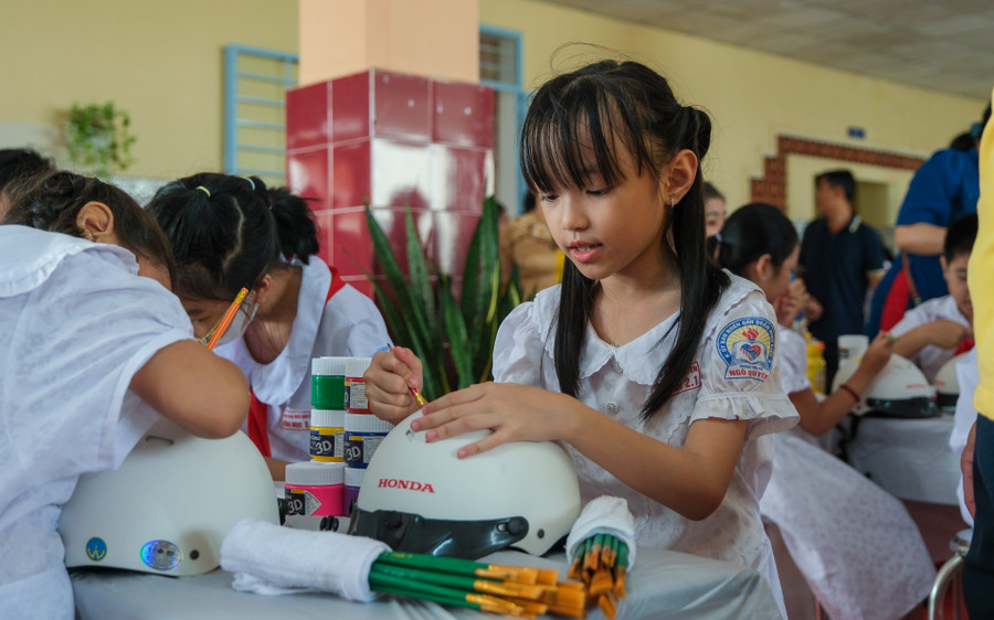 Các hoạt động tại chương trình. Các hoạt động tại chương trình.