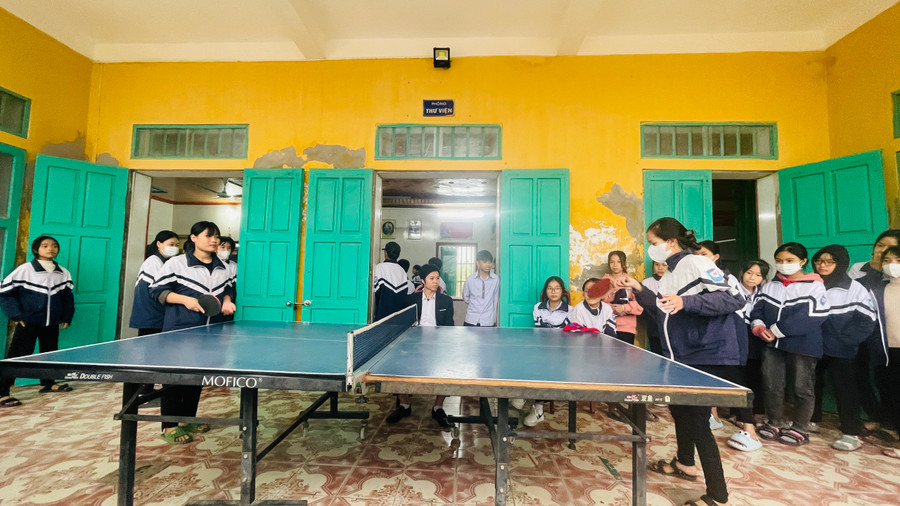 Nhà trường tổ chức nhiều hoạt động rèn luyện thể chất và được đông đảo học sinh tham gia.