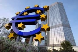 EU – trong khó khăn xích lại gần nhau