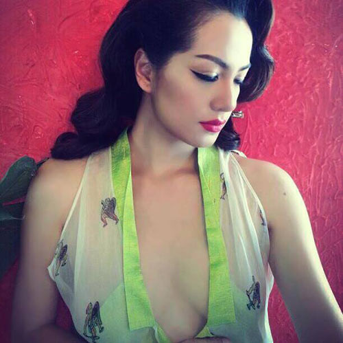 Ngọc Thúy, mẹ đẻ, khởi kiện Ngọc Thúy, mẹ đẻ, khởi kiện