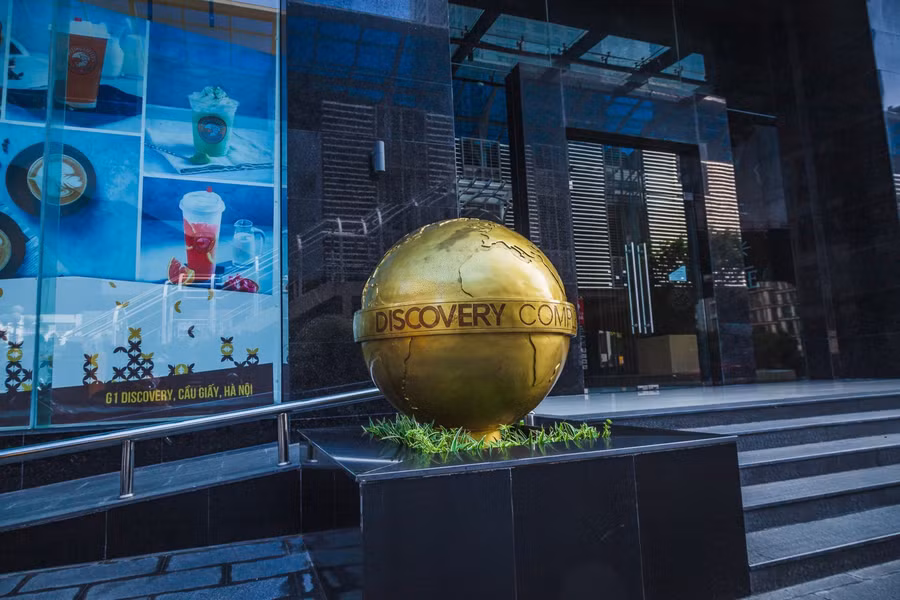 Sảnh tầng 1 chung cư Discovery Complex. Ảnh: Cư dân cung cấp.