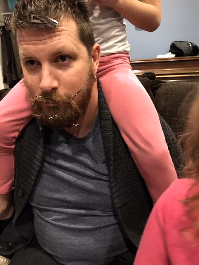 Cười ra nước mắt trước tình huống oái oăm của các ông bố trẻ được giao nhiệm vụ trông con khi vợ vắng nhà - Hình 19