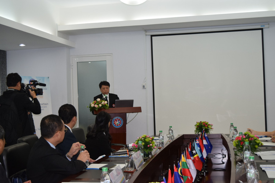 Chủ tịch SEAMEO phát biểu, trao đổi ý kiến tại Trung tâm SEAMEO CELL