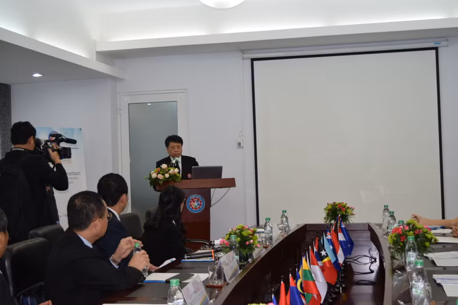 Chủ tịch SEAMEO phát biểu, trao đổi ý kiến tại Trung tâm SEAMEO CELL