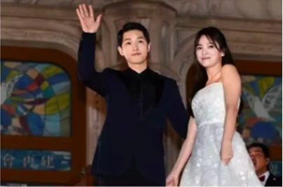 Báo Hong Kong: Song Hye Kyo được đại gia chăm sóc, tặng bất động sản, Song Joong Ki tức giận đâm đơn ly hôn