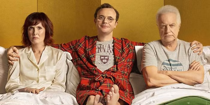 Thế hệ Boomerang: Những đứa trẻ "to xác" ăn bám cha mẹ già