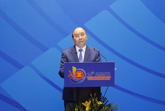  Thủ tướng Nguyễn Xuân Phúc phát biểu chào mừng tại phiên khai mạc. Ảnh: TH.
