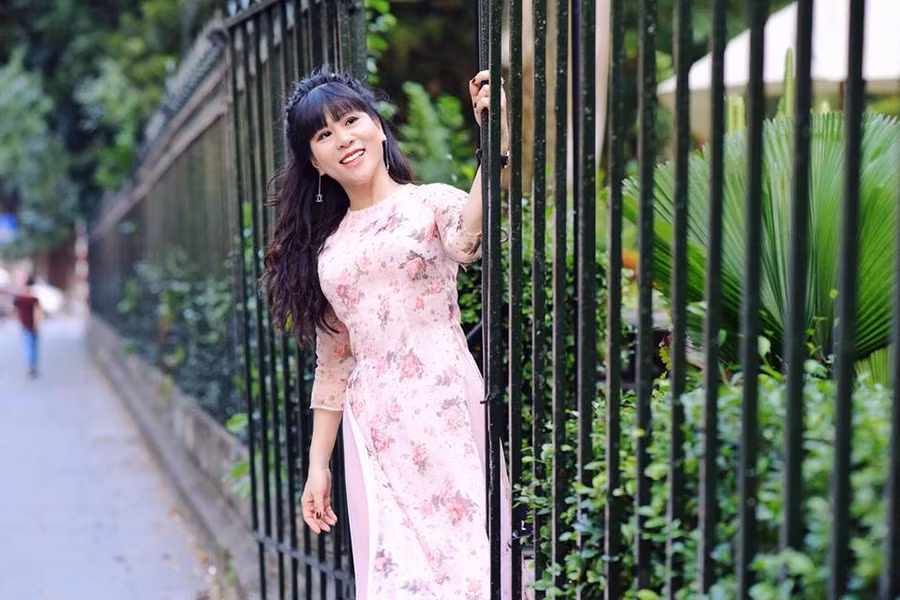 Cô Tạ Lan Phương